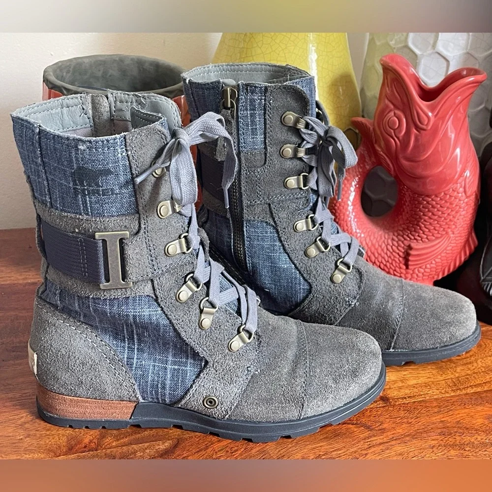 Sorel Major Carly Flat Combat Boots in Graphite and Blue - Picture 4 of 8
